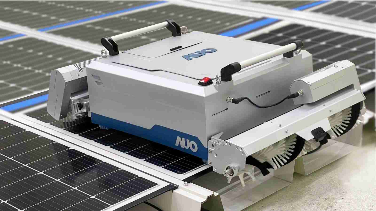 彩运网致力EPC场域技术升级，，，导入清洁机器人搭配传感器与AI数据分析，，大幅减少维运成本